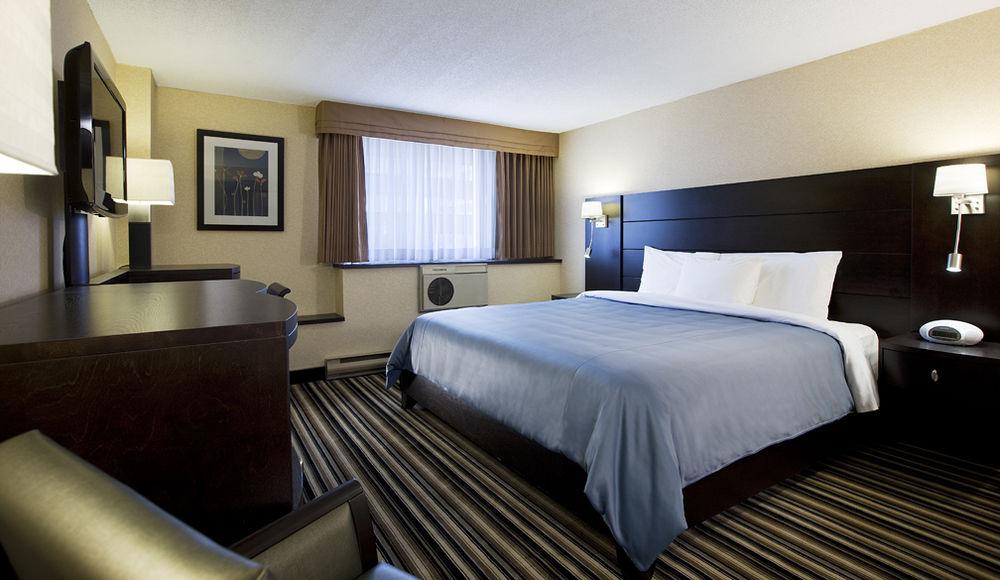 Fairfield Inn By Marriott Montreal Downtown Экстерьер фото