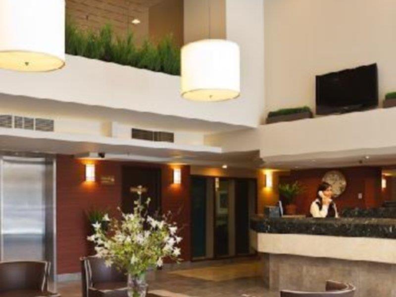 Fairfield Inn By Marriott Montreal Downtown Экстерьер фото