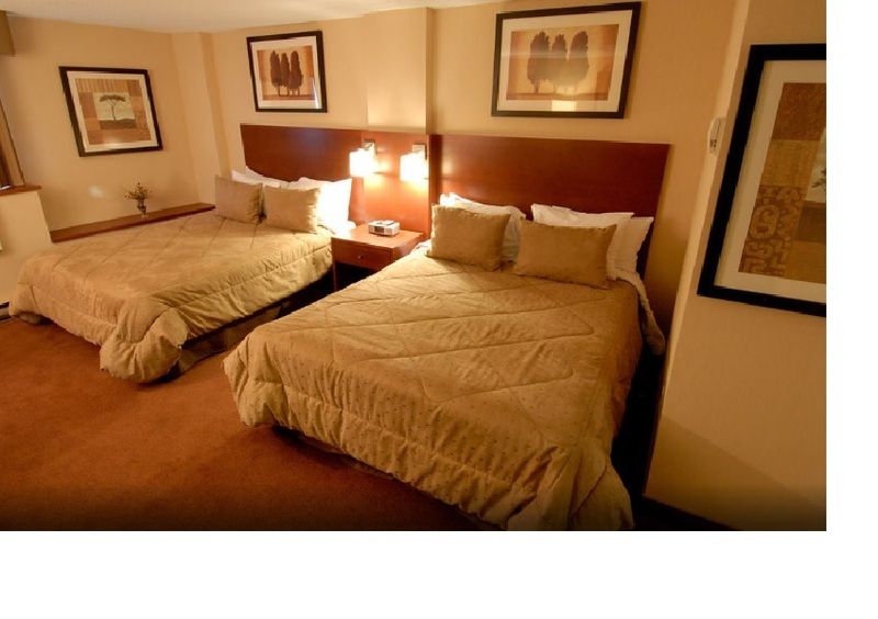 Fairfield Inn By Marriott Montreal Downtown Экстерьер фото