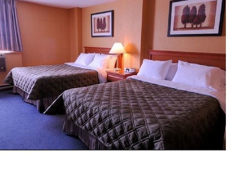Fairfield Inn By Marriott Montreal Downtown Экстерьер фото