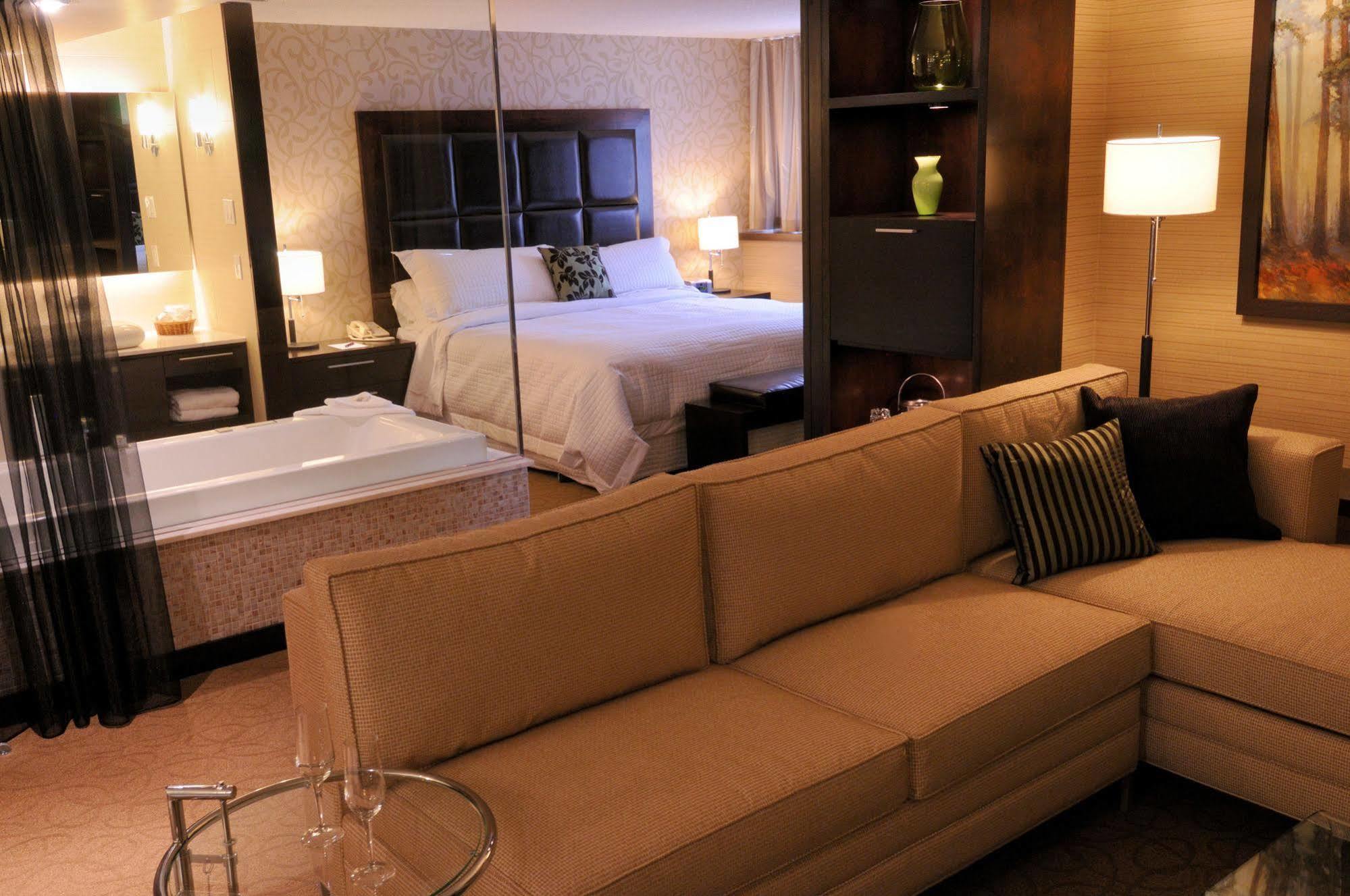 Fairfield Inn By Marriott Montreal Downtown Номер фото