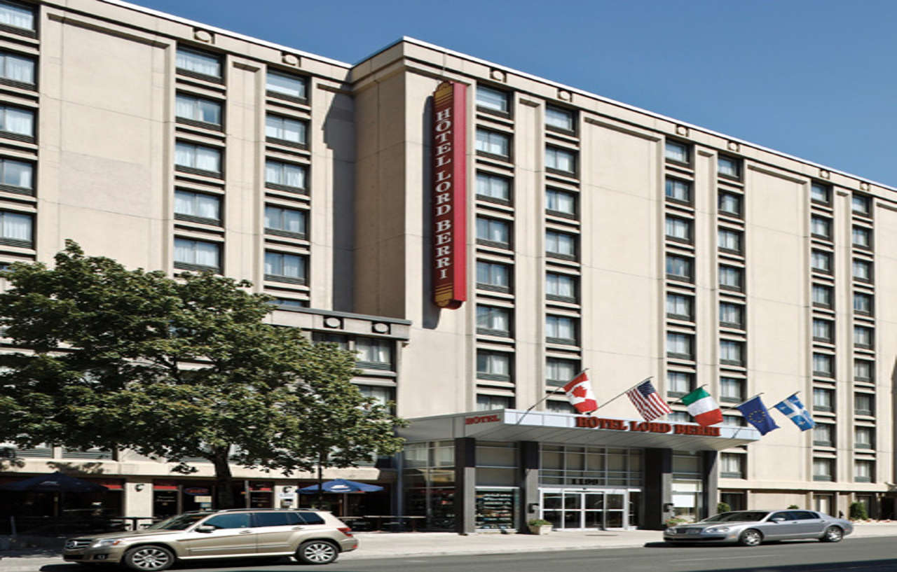 Fairfield Inn By Marriott Montreal Downtown Экстерьер фото